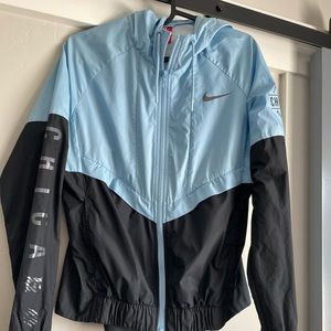 Nike windbreaker